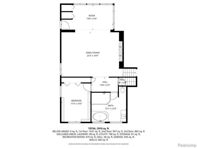 15879 Millar Road, Clinton Township, MI 48036