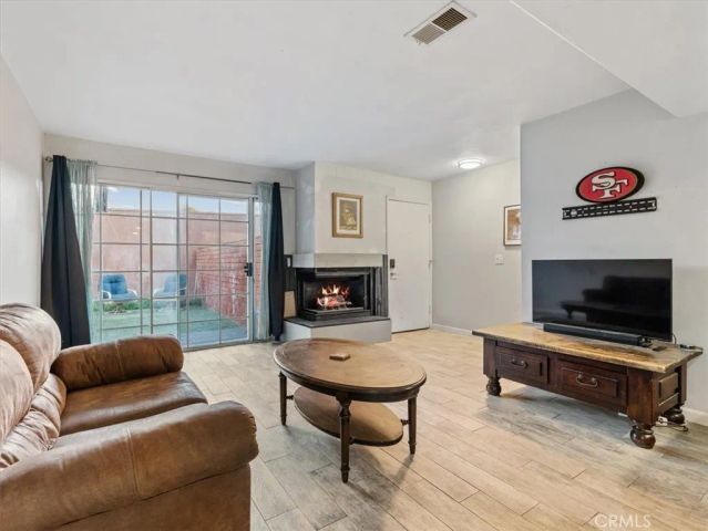 2403 Country, Santa Maria, CA 93455