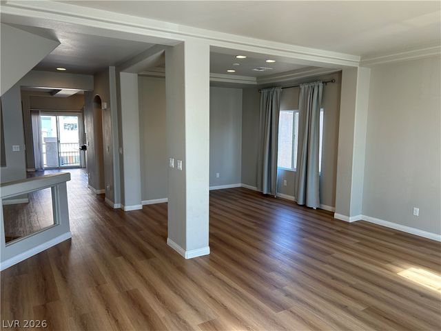 6398 Jackson Spring Road, Las Vegas, NV 89118