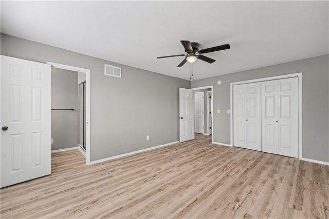 920 S 25th Street, Rogers, AR 72758