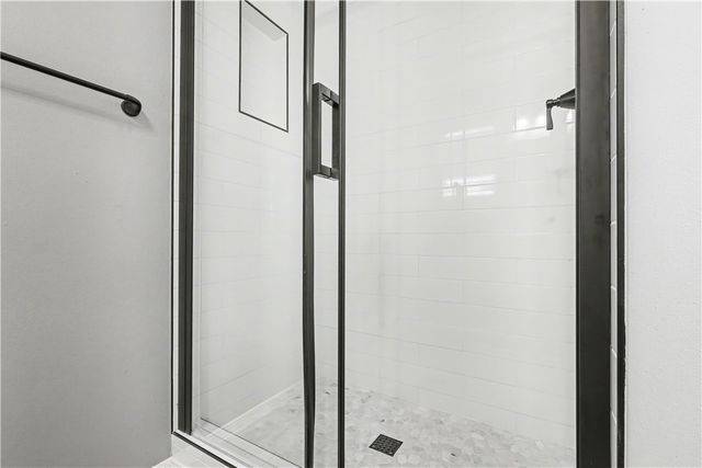 920 S 25th Street, Rogers, AR 72758