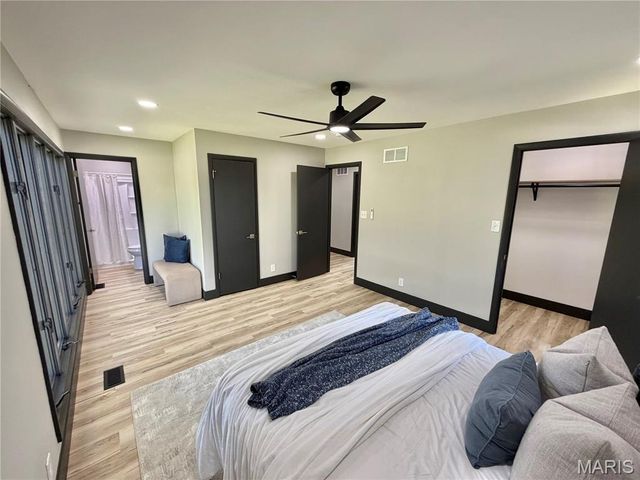 5573 State Route 160, Highland, IL 62249