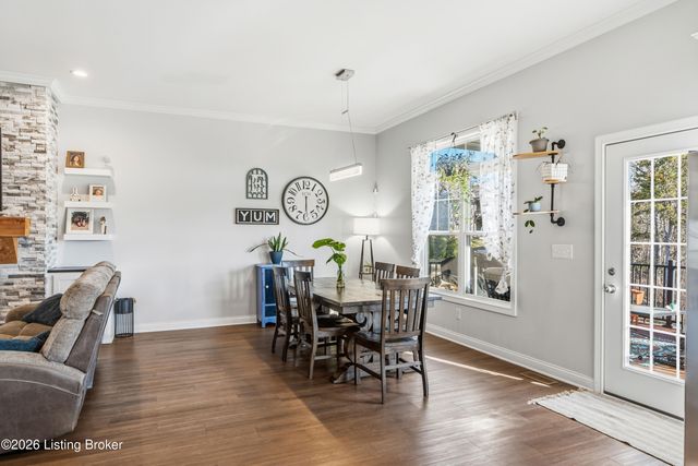 112 River Side Park Ct, Mt Washington, KY 40047