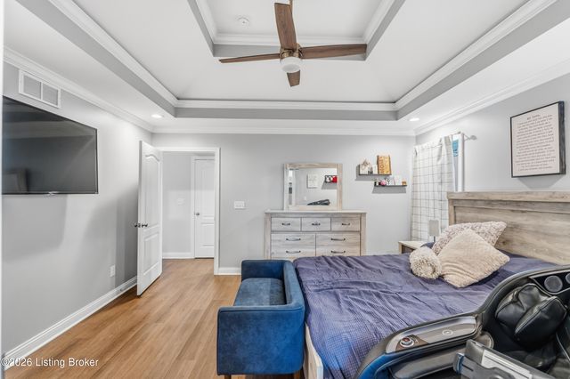 112 River Side Park Ct, Mt Washington, KY 40047