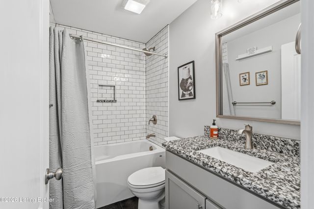 112 River Side Park Ct, Mt Washington, KY 40047