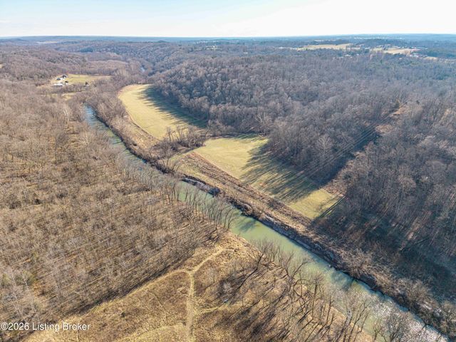 112 River Side Park Ct, Mt Washington, KY 40047