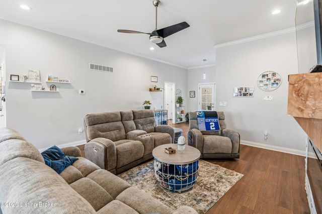 112 River Side Park Ct, Mt Washington, KY 40047