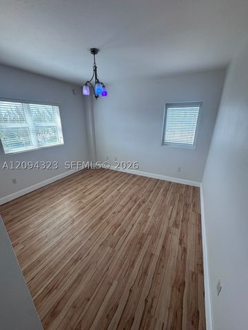 15051 Royal Oaks Ln 701, North Miami, FL 33181