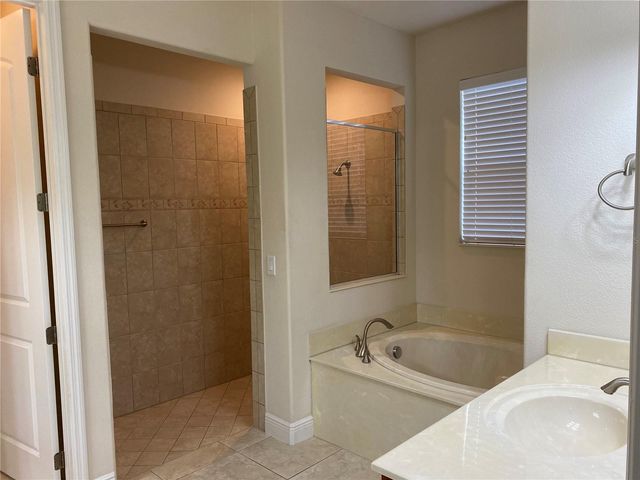 2740 SWOOP CIRCLE, Kissimmee, FL 34741