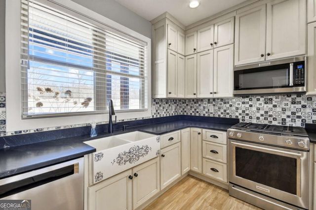 10 Last Street, Moreland, GA 30259