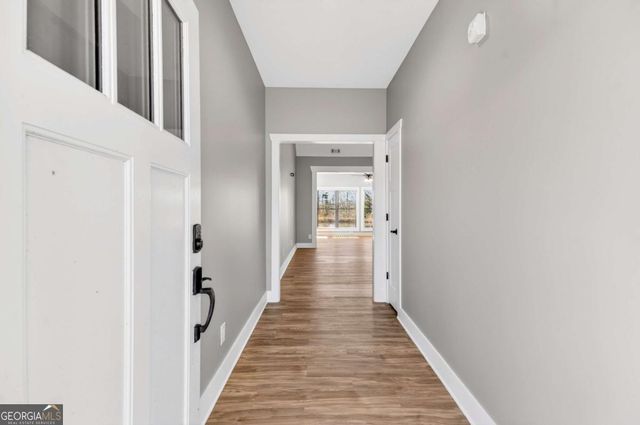 10 Last Street, Moreland, GA 30259