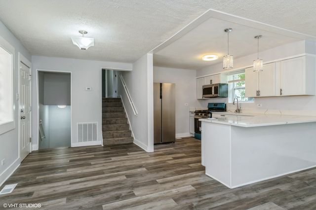 6545 S Hamilton Avenue, Chicago, IL 60636