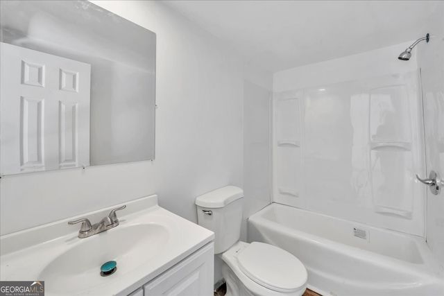 1663 Smith Road, Forsyth, GA 31029