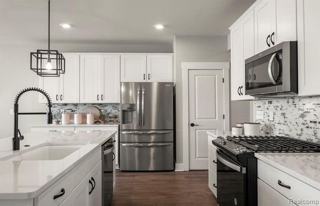 1777 Addison Circle, Walled Lake, MI 48390