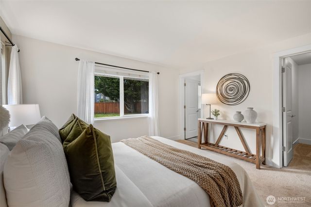 2 109th Place SE, Everett, WA 98208