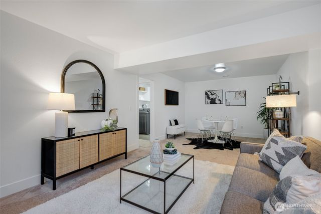 2 109th Place SE, Everett, WA 98208