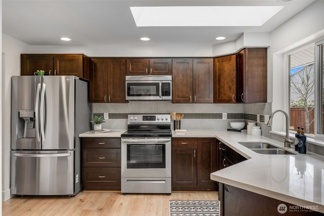 2 109th Place SE, Everett, WA 98208