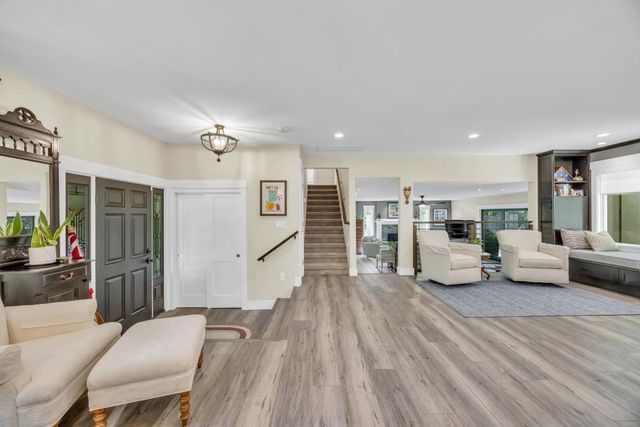 7650 Heather Rd, Fair Oaks, CA 95628