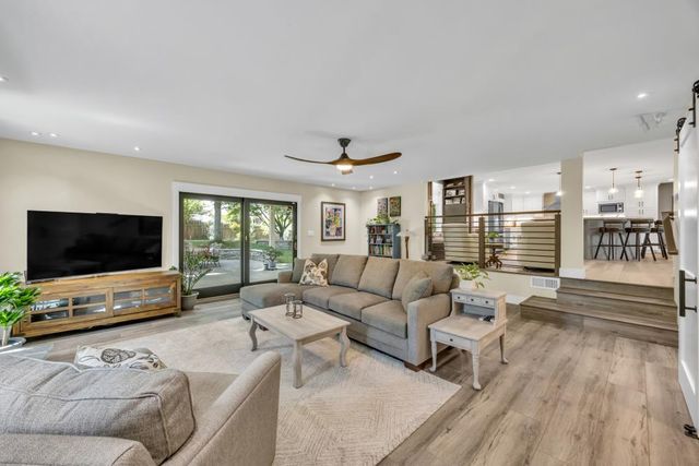 7650 Heather Rd, Fair Oaks, CA 95628