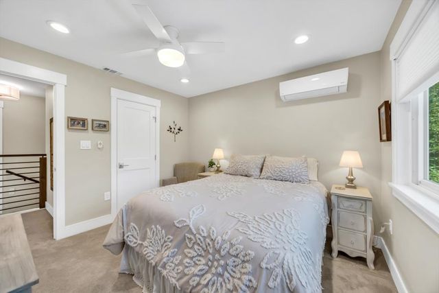 7650 Heather Rd, Fair Oaks, CA 95628