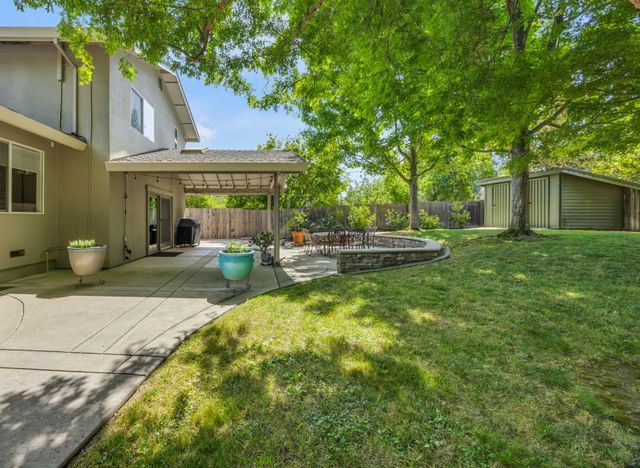 7650 Heather Rd, Fair Oaks, CA 95628