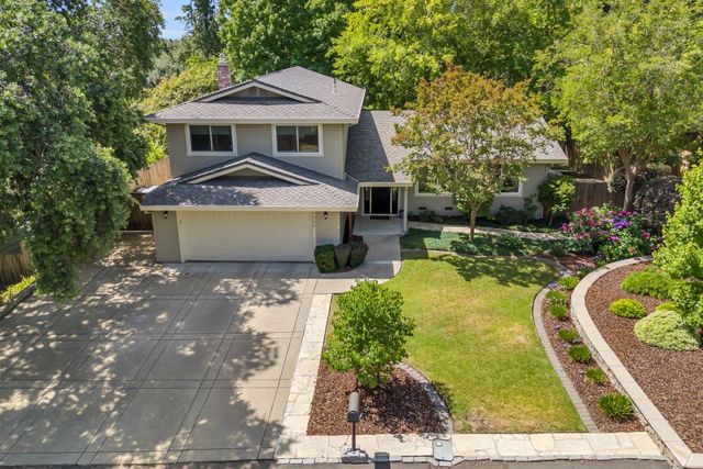 7650 Heather Rd, Fair Oaks, CA 95628