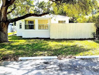 214 NE 11th Street B, Delray Beach, FL 33444