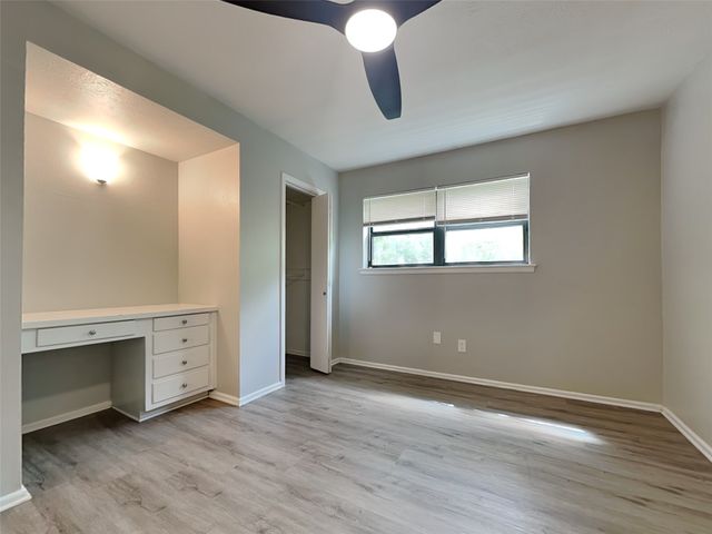 605 Thompson Drive, Saginaw, TX 76179