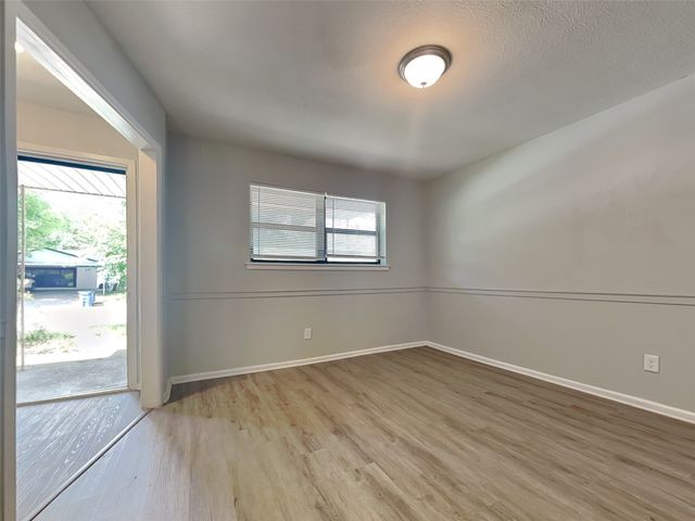 605 Thompson Drive, Saginaw, TX 76179