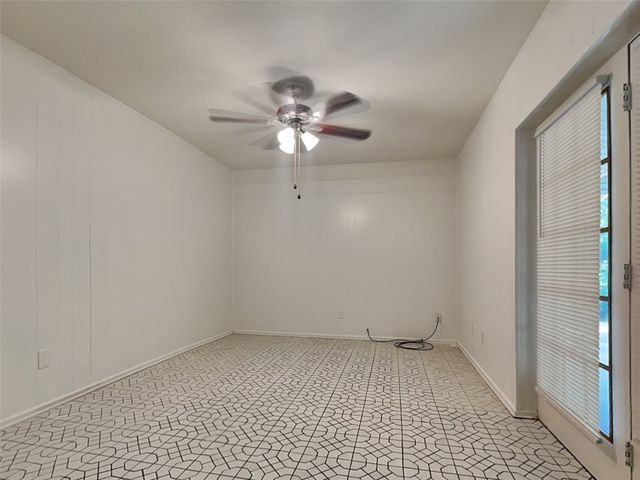 605 Thompson Drive, Saginaw, TX 76179