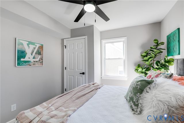 324 S 12th Ave, Hopewell, VA 23860