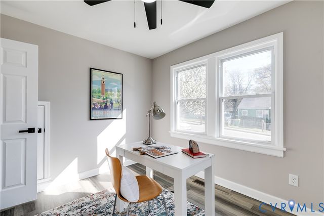 324 S 12th Ave, Hopewell, VA 23860