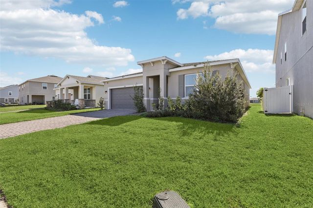 1418 FLATWOOD STREET, St Cloud, FL 34771