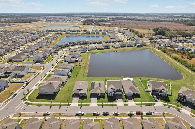 1418 FLATWOOD STREET, St Cloud, FL 34771