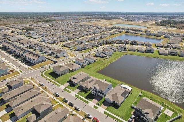 1418 FLATWOOD STREET, St Cloud, FL 34771