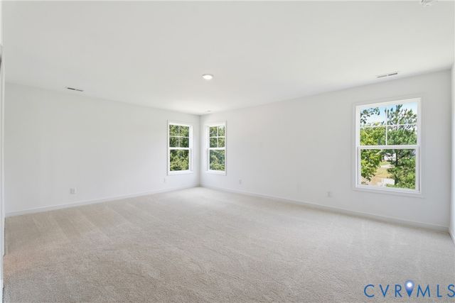 4013 Robins Ridge Dr, Moseley, VA 23120