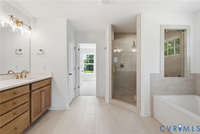 4013 Robins Ridge Dr, Moseley, VA 23120