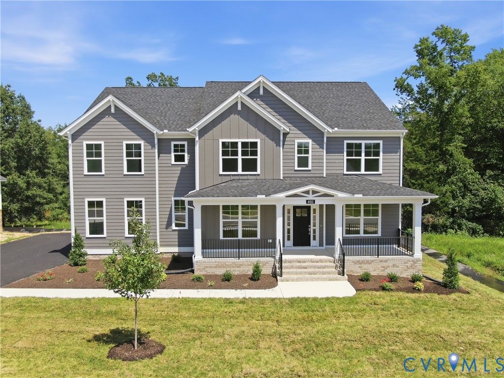 4013 Robins Ridge Dr, Moseley, VA 23120