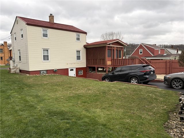 2022 Gordon Avenue, Mckeesport, PA 15132