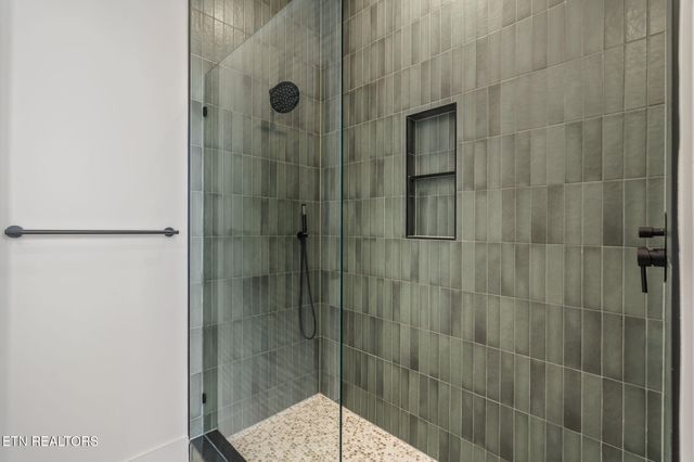 7808 S Northshore Drive, Knoxville, TN 37919