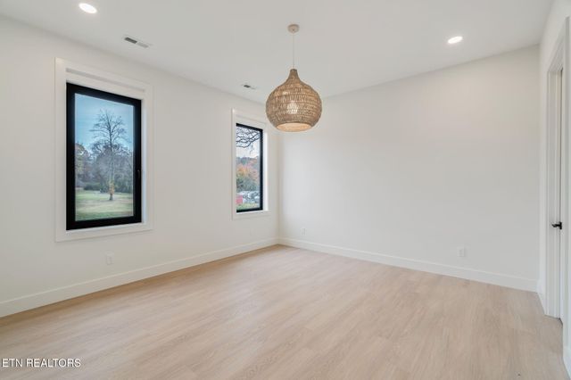 7808 S Northshore Drive, Knoxville, TN 37919