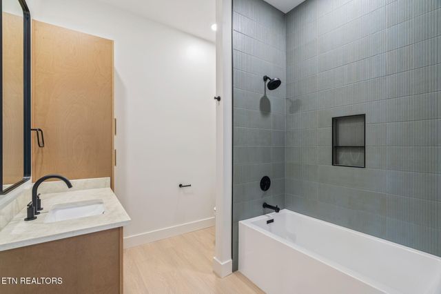 7808 S Northshore Drive, Knoxville, TN 37919