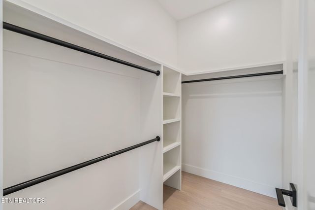 7808 S Northshore Drive, Knoxville, TN 37919