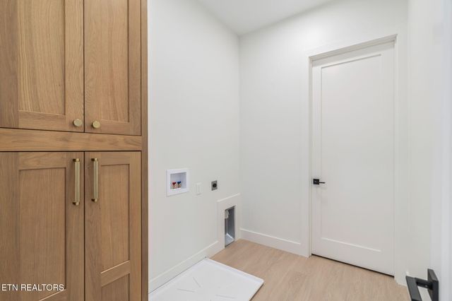 7808 S Northshore Drive, Knoxville, TN 37919