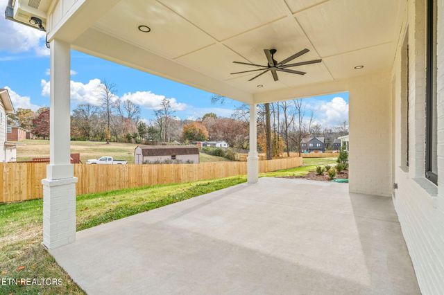 7808 S Northshore Drive, Knoxville, TN 37919