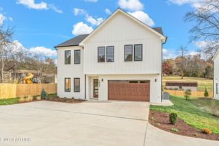 7808 S Northshore Drive, Knoxville, TN 37919