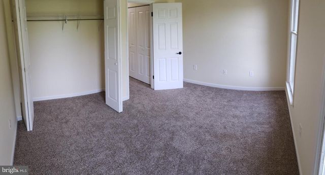 221 N DUKE ST, Hummelstown, PA 17036