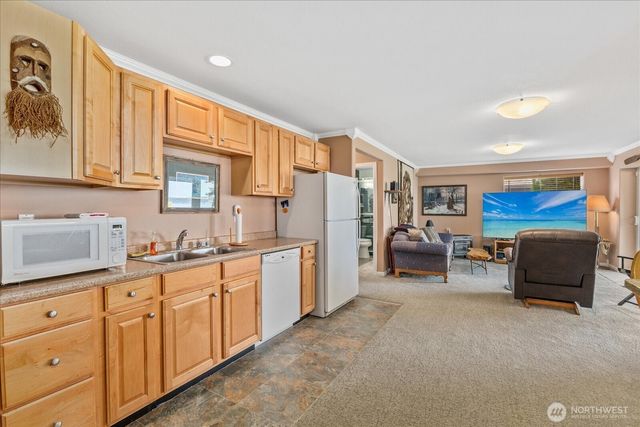 715 Onamac Way, Camano Island, WA 98282