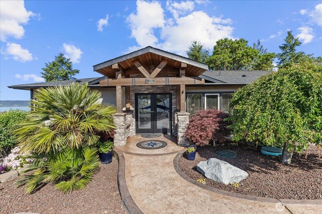 715 Onamac Way, Camano Island, WA 98282