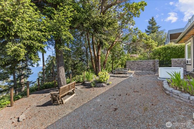 715 Onamac Way, Camano Island, WA 98282
